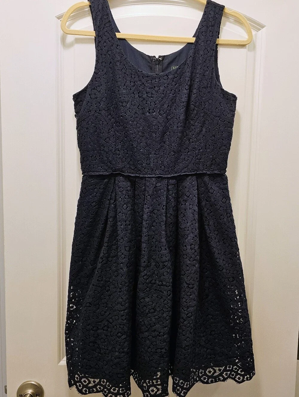 J.Crew Navy Lace Fit & Flare Dress Size 6 Sleeveless Scalloped Cocktail Wedding